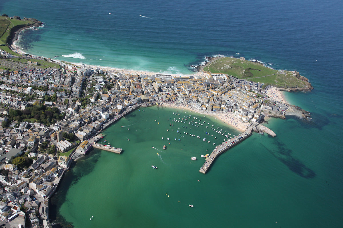 Take a tour of Jo Downs Cornwall