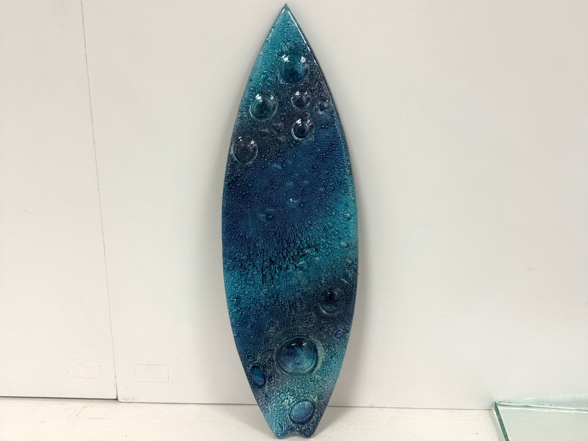 Artisan Small Surfboard 009938