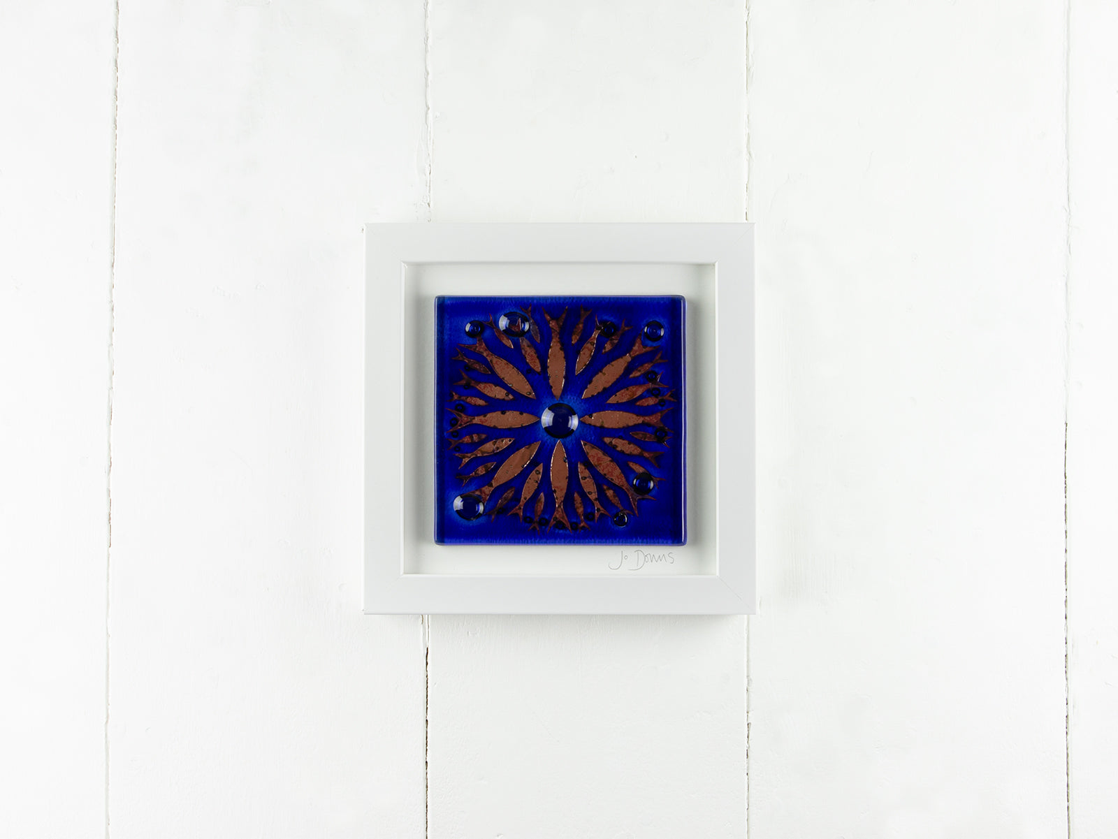 Artisan Circle Of Fish Medium Art Frame - Blue