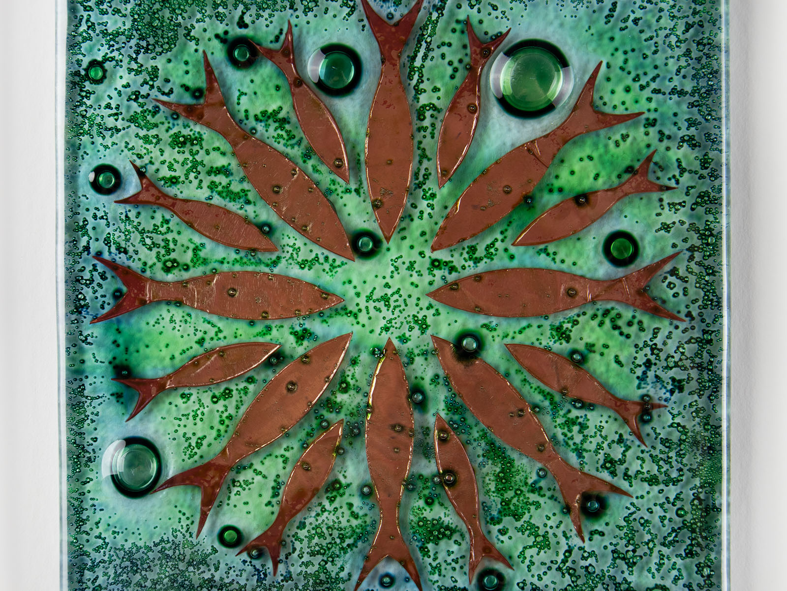 Artisan Circle Of Fish Medium Art Frame - Green