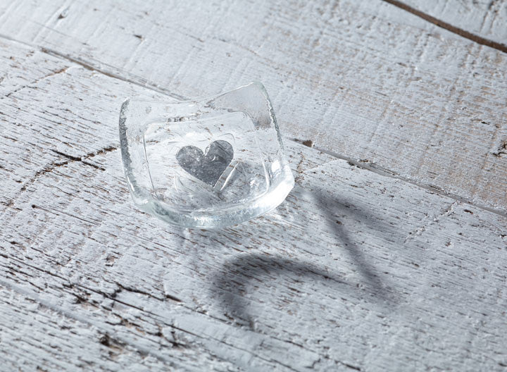 Photo of Silver heart &amp; Clear 6cm Earring Dish
