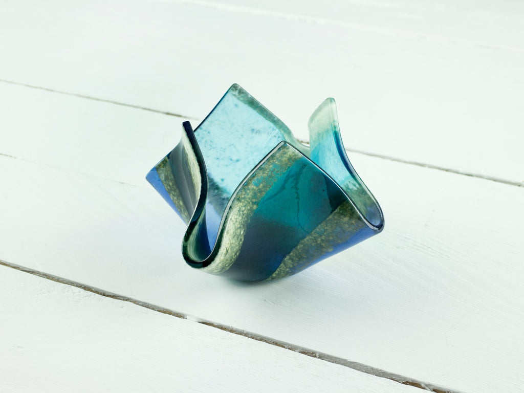 Shoreline Small Vase – Jo Downs Handmade Glass